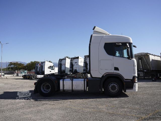 Tractora standard Scania R500