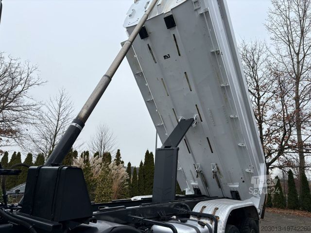 Ανατρεπόμενο φορτηγό MERCEDES-BENZ AROCS 4145 8x8 Meiller Muldenkipper