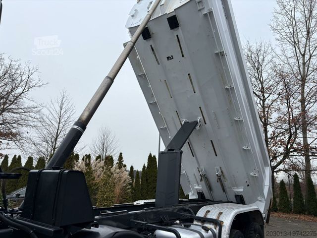 Ανατρεπόμενο φορτηγό MERCEDES-BENZ AROCS 4145 8x8 Meiller Muldenkipper
