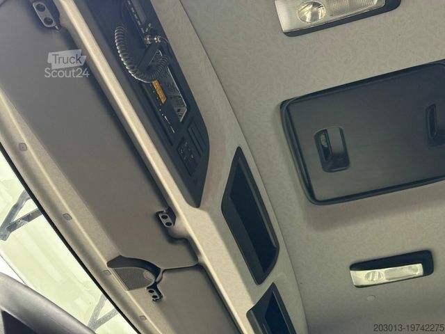 Ανατρεπόμενο φορτηγό MERCEDES-BENZ AROCS 4145 8x8 Meiller Muldenkipper