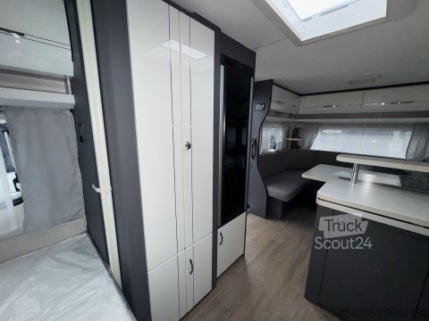 Wohnwagen Hobby Excellent 560 CFe Auflastung 2.000kg