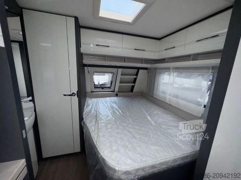 Wohnwagen Hobby Excellent 560 CFe Auflastung 2.000kg