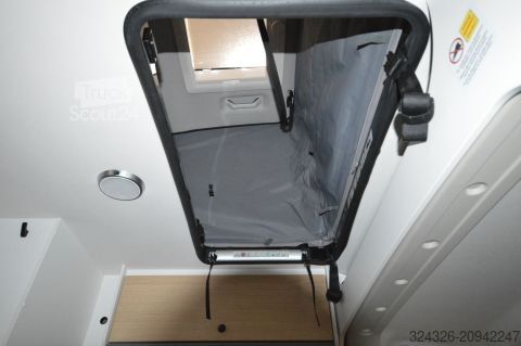 Asuntoauto Sunlight Camper Van Cliff 600 Adventure Edition RT Aufstelldach*Automatik