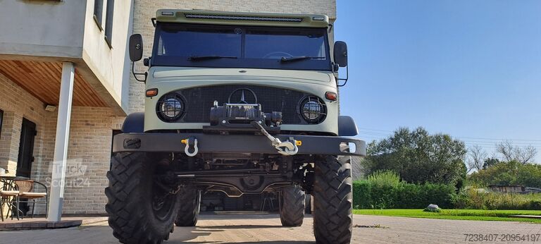 трактор Mercedes Benz Unimog 404