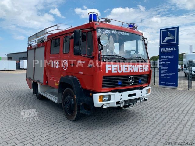Vrachtwagen met bakwagen MERCEDES-BENZ 917 AF / 4x4 /AHK / TOP ZUSTAND