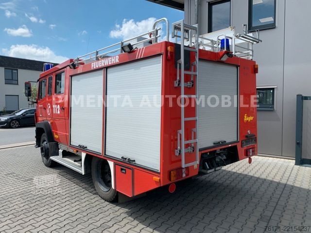 Vrachtwagen met bakwagen MERCEDES-BENZ 917 AF / 4x4 /AHK / TOP ZUSTAND