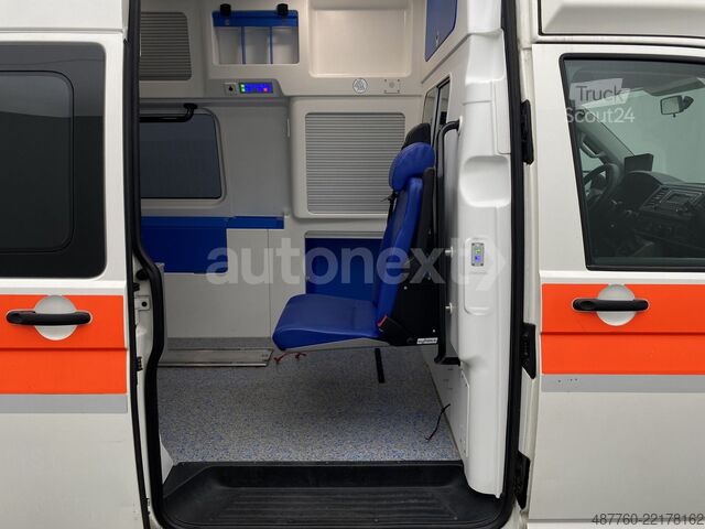 Ugunsdzēsēju automašīna VOLKSWAGEN T6 Transporter *RTW/KTW* Hoch+Lang *TOP ZUSTAND*