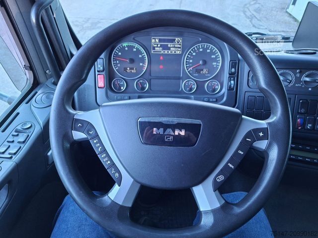 Фургон (грузовой автомобиль) MAN TGL 8.180 4x2 BL 6-Sitzer / 2 Liegen Möbelkoffer