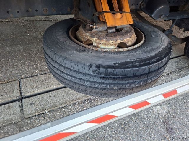 Фургон-бокс MAN TGL 8.180 4x2 BL 6-Sitzer / 2 Liegen Möbelkoffer