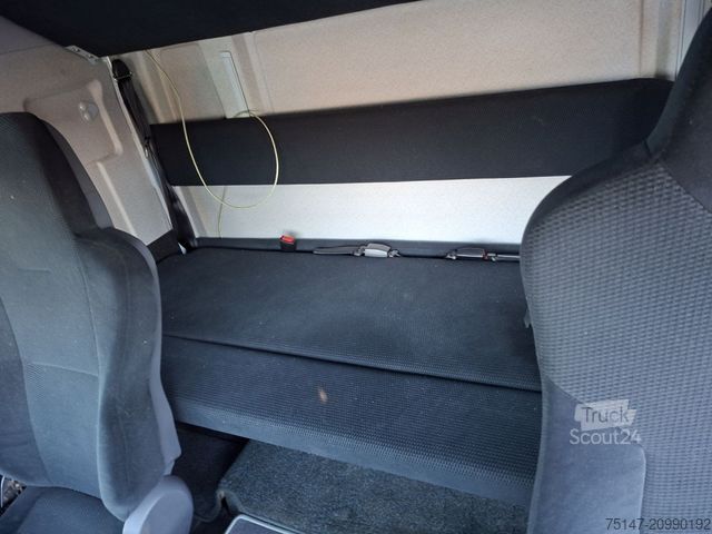 Фургон-бокс MAN TGL 8.180 4x2 BL 6-Sitzer / 2 Liegen Möbelkoffer