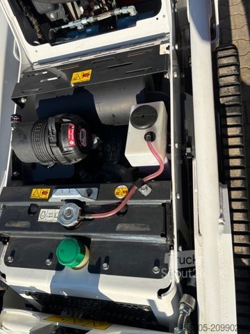 Minigraafmachine BOBCAT MT 100 Raupenlader