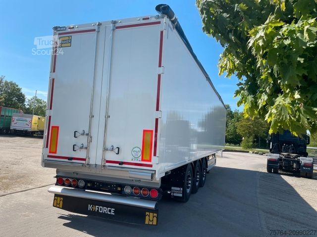 Semi-remorque à plancher roulant KRAKER ca. 92 m³ Schubboden/10mm Boden/Funk/Auch Miete!