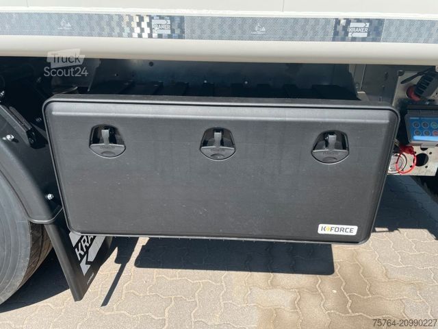 Semi-remorque à plancher roulant KRAKER ca. 92 m³ Schubboden/10mm Boden/Funk/Auch Miete!