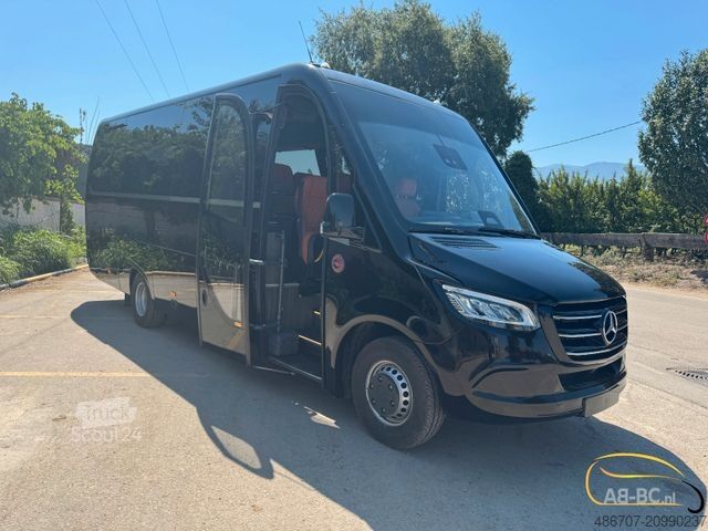 Autocar MERCEDES-BENZ Sprinter Nero 31 Sitze ab 08/2026