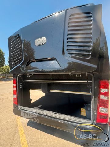 Autocar MERCEDES-BENZ Sprinter Nero 31 Sitze ab 08/2026