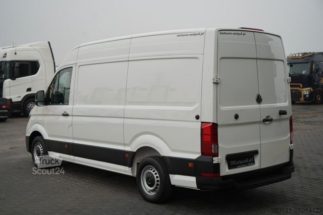 Fourgon tôlé VOLKSWAGEN CRAFTER  / 2.0 D / FURGON BLASZAK / DMC: 3500 KG