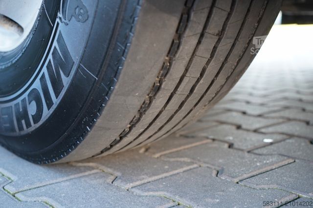 Štandardný ťahač SCANIA R 450 / HYDRAULIKA / RETARDER / I-PARK COOL / A