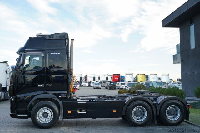 Tracteur routier standard VOLVO FH16 / 700 / 6x4 / HYDRAULIKA / RETARDER / 3 OSI