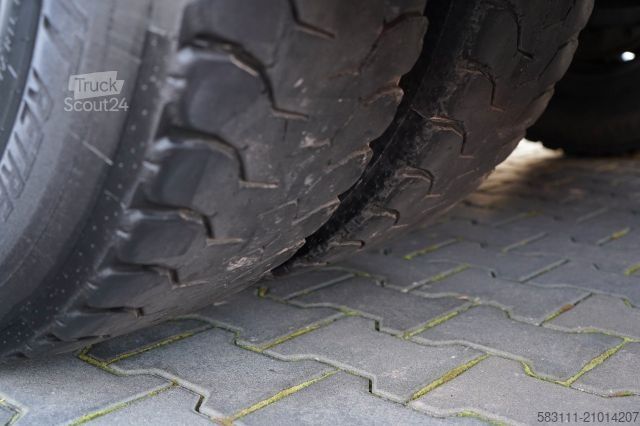 Tracteur routier standard VOLVO FH16 / 700 / 6x4 / HYDRAULIKA / RETARDER / 3 OSI