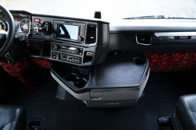 Standaard trekker SCANIA S 500 / RETARDER / I-PARK COOL / FULL AIRMATIC /