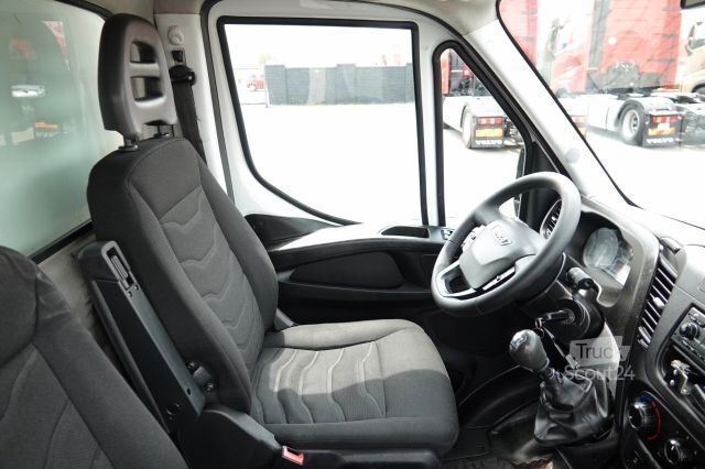 Рефрижераторний фургон IVECO DAILY  / CH?ODNIA / AGREGAT CARIER -XARIOS 200 /