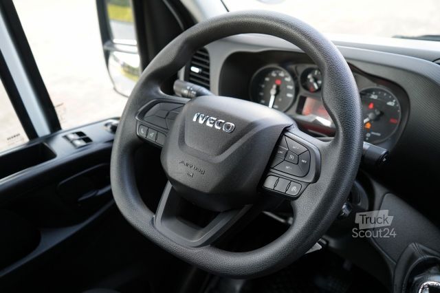 Fourgon isotherme frigorifique IVECO DAILY 35-160 / KONTENER 4,2 M    / WINDA  / BLI?