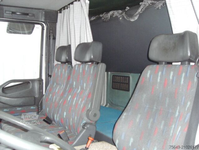Бортовой грузовик Iveco EuroCargo 120E24 4x2