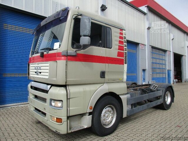 Truck chassis MAN TGA 18.360 4x2