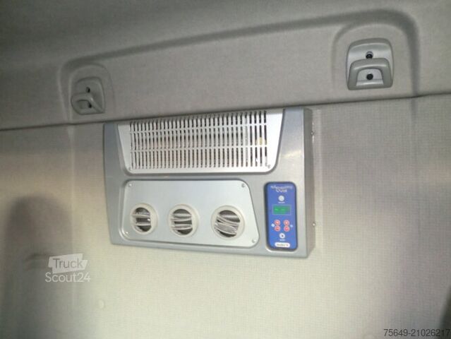 Camion caisson Renault Midlum 220 DXi 4x2 Midlum 220 DXi   4x2Getränkekoffer TÜV:2019