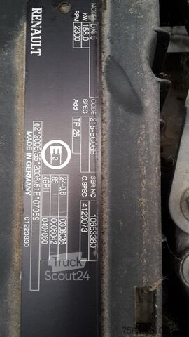 Camion caisson Renault Midlum 220 DXi 4x2 Midlum 220 DXi   4x2Getränkekoffer TÜV:2019