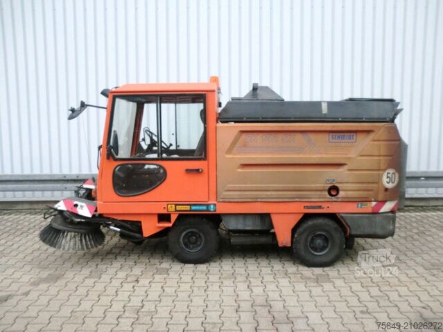 Aangepaste bestelwagen Schmidt - SK153SX