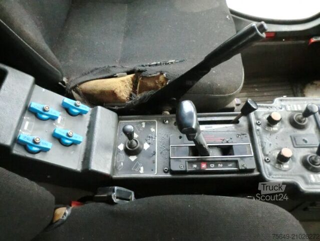 Aangepaste bestelwagen Schmidt - SK153SX