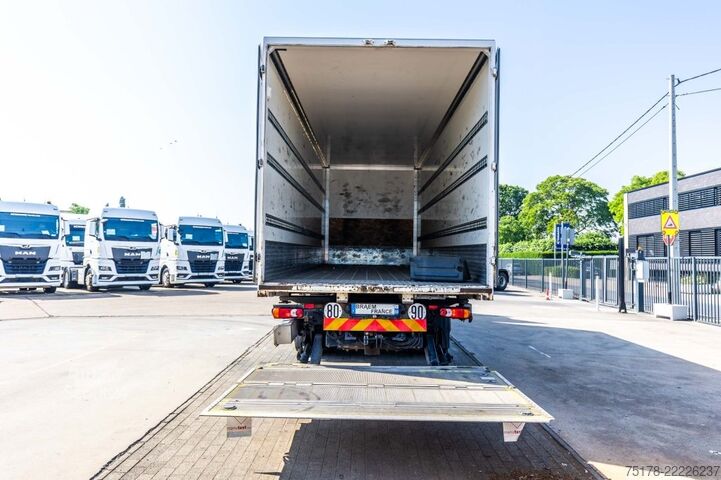 Valise RENAULT D 320+HAYON BAR 2 T.
