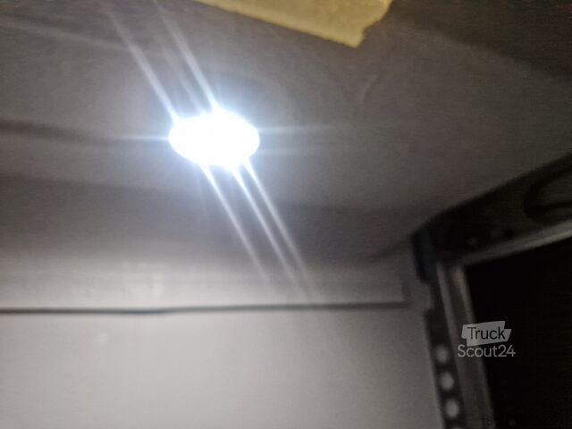 Autodraagwagen Brian James Trailers Race Box 610 Flügeltüren für Flügeltürer