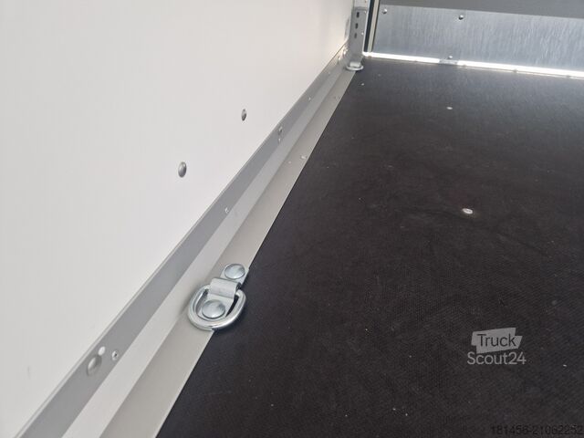 Remorque à caisse Variant schwarzer Kofferanhänger Rampe Seitentür