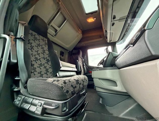 Šaldytuvas sunkvežimis SCANIA S500 RETARDER TAIL LIFT BURG TRAILER VAN BEURDEN