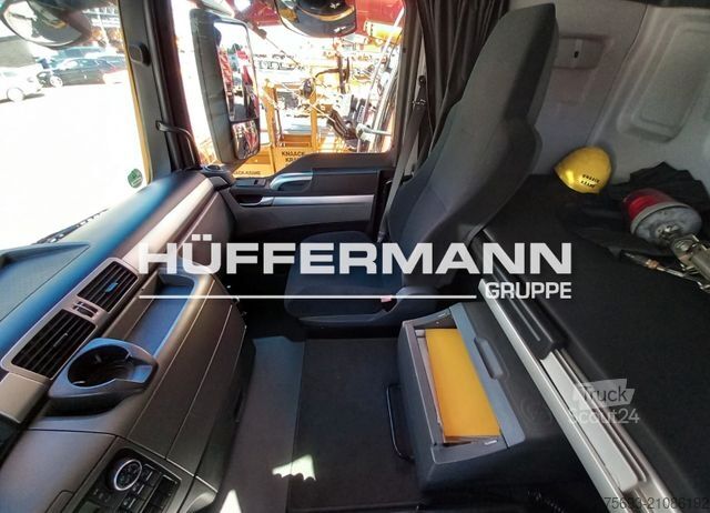 Truck mounted crane LIEBHERR LTF1045-4.1