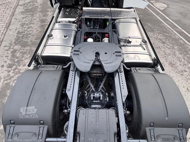 Standard SZM IVECO S Way 500 Retarder ALU Doppel Tank Standklima