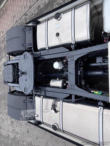 Standard SZM IVECO S Way 500 Retarder ALU Doppel Tank Standklima