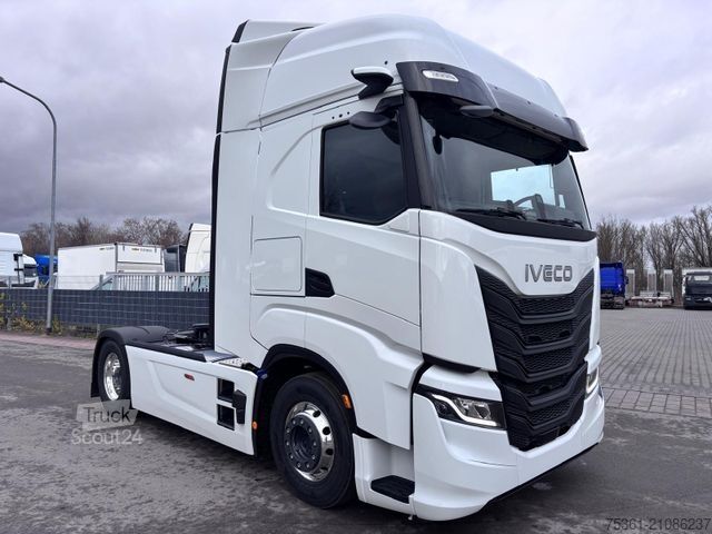 Standard SZM IVECO S Way 500 Retarder ALU Doppel Tank Standklima
