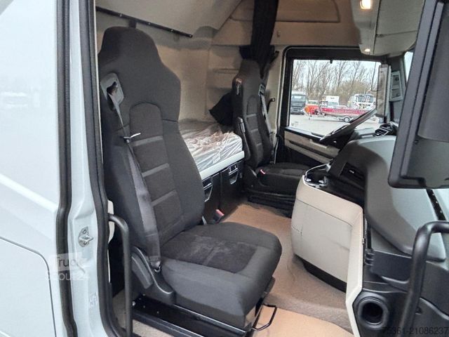 Standard SZM IVECO S Way 500 Retarder ALU Doppel Tank Standklima