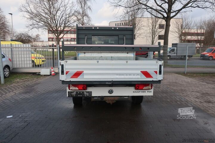 Furgoneta pick-up VOLKSWAGEN Crafter Pritsche 35 mittel L2 Doka/Klima/Nr. 230
