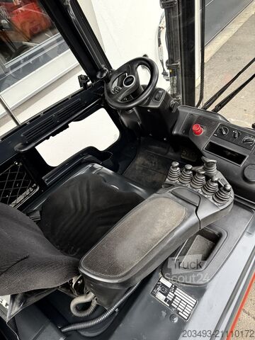 Vysokozdvižný vozík Linde E30H-01/600