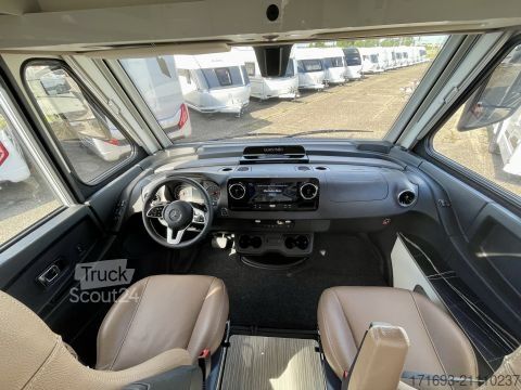 Ολοκληρωμένο αυτοκινούμενο τροχόσπιτο Bürstner Elegance I 920 G NP.235596Euro/Luft