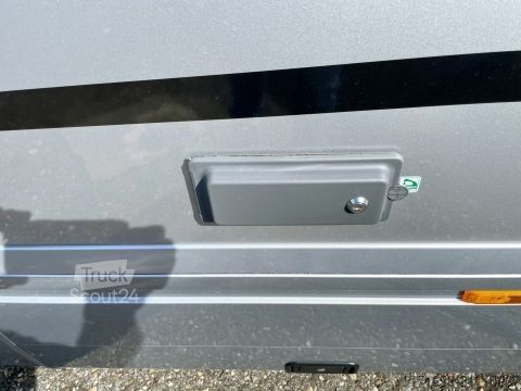 Ολοκληρωμένο αυτοκινούμενο τροχόσπιτο Bürstner Elegance I 920 G NP.235596Euro/Luft