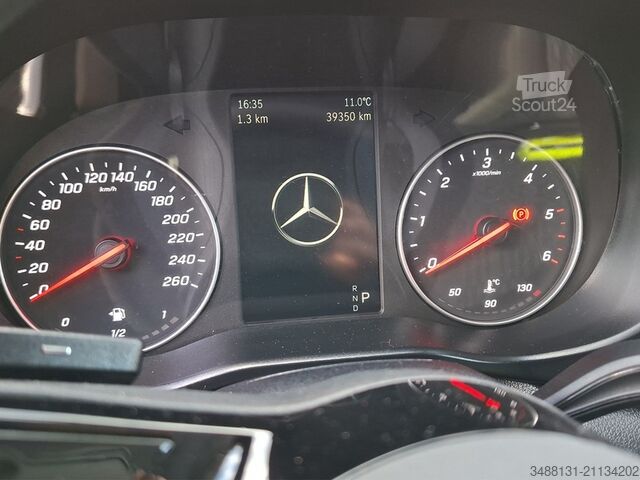 Slēgtais furgons Mercedes-Benz VITO 116 NEUES MODELL AHK 2,5t NAVI KAMERA AUTOM