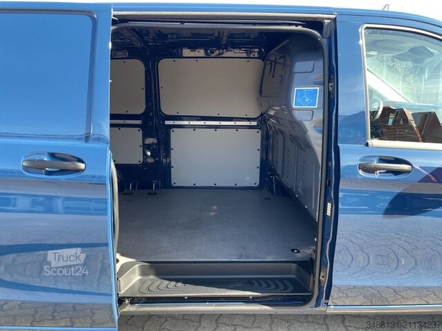 Furgone Mercedes-Benz VITO 116 NEUES MODELL EXTRALANG AHK NAVI KAMERA