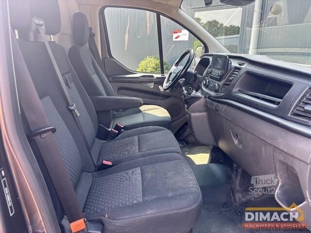 Varebil Ford Transit Custom L2H1 lang - trekhaak - schuifdeu...