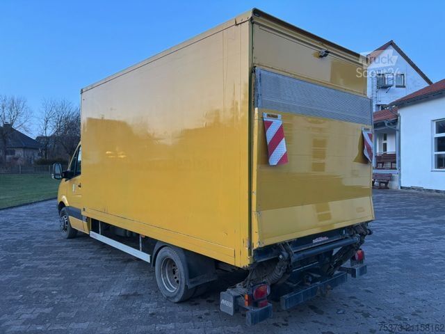 Dubă cu caroserie tip cutie MERCEDES-BENZ Sprinter 513 Koffer/LBW