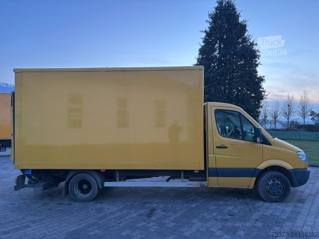 Dubă cu caroserie tip cutie MERCEDES-BENZ Sprinter 513 Koffer/LBW